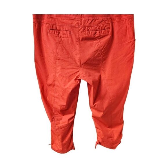 NEW TORRID BRIGHT CORAL Cinch Stretch Poplin Cropped Cargo Pants - Picture 11 of 16